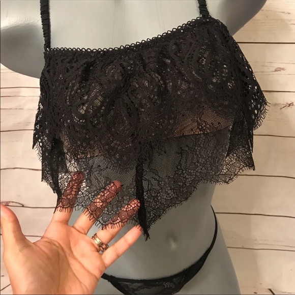 Victoria Secret Set - Picture 3 of 6